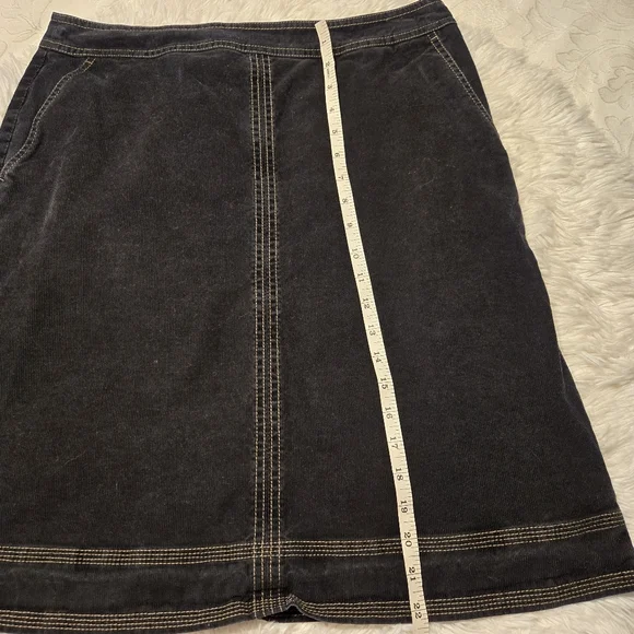 Boden Corduroy Skirt Size 10R - Picture 8 of 9